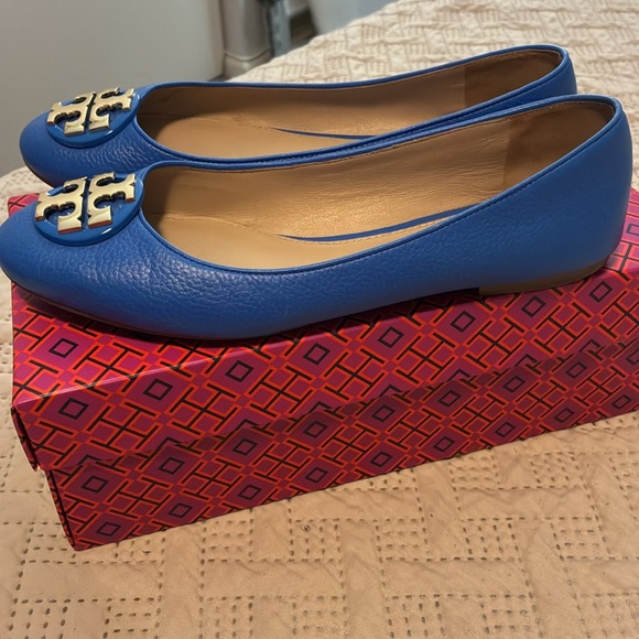 Tory Burch Claire Ballet Flats - Picture 3 of 6